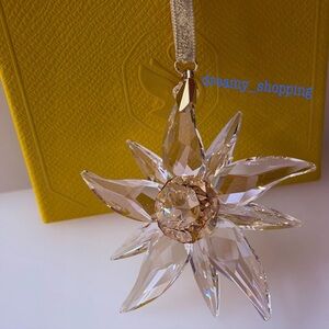 NIB 100% Authentic Swarovski SCS Annual Edition 2023 Edelweiss Ornament #5651063